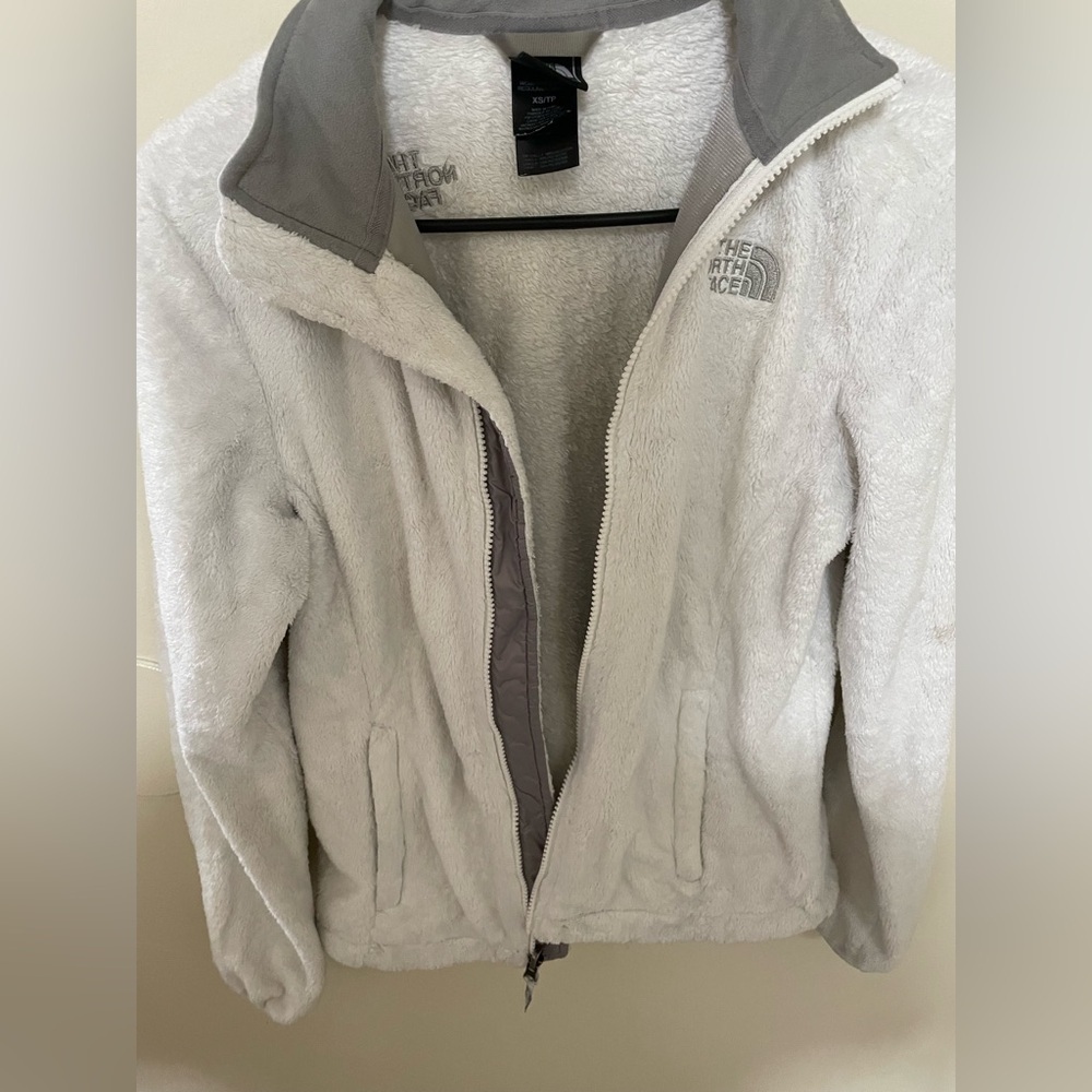 ✨Women’s The North Face White Jacket Size XS - Picture 7 of 10